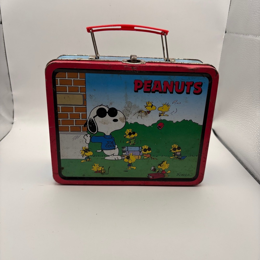 Vintage Small Peanuts Snoopy Joe Cool Metal Lunch Box Woodstock Schulz Tin